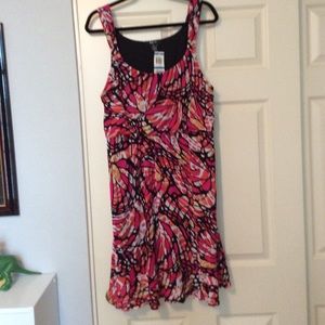 💕 Beautiful dress New with Tags